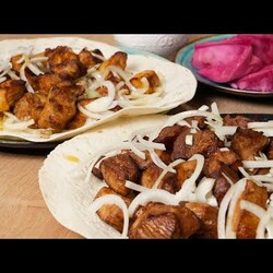 Невероятно сочный и мягкий шашлык в духовке. 2 рецепта шашлыка