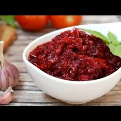 свёклу на эту аджику извела. Баночку такой уносит каждый, кто пробует.