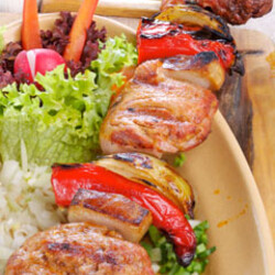 Шашлык из свинины — 4 основных маринада — Хорошее настроение