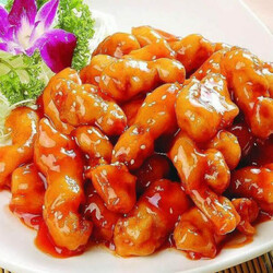 Куриное филе в кисло-сладком соусе по-китайски.