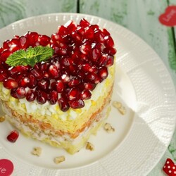 10 ярких салатов с гранатом