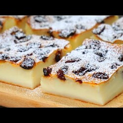 Творожно-ягодное пирожное