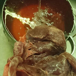 Как варить свиное сердце - в какую воду класть, когда солить, сколько варить в кастрюле и скороварке