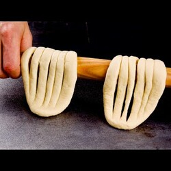 Даже кушать жалко! 5 новых идей из дрожжевого теста, которыми можно удивить!