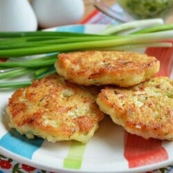 Куриные котлеты с рисом и перцем