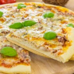 Пицца с морепродуктами