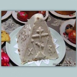 Творожная пасха с варёными желтками : Куличи, пасхи