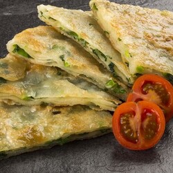 Лето на даче: кутабы с зеленью |  www.sotki.ru | Ваши 6 соток