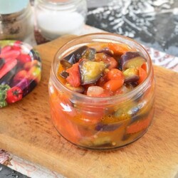 Овощное соте с баклажанами и болгарским перцем на зиму