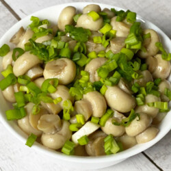 Маринованные шампиньоны. Быстрый рецепт.