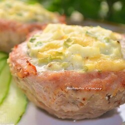 Мясные кексы с начинкой