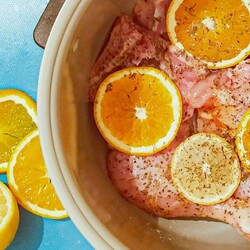 Курица с цитрусовыми в мультиварке