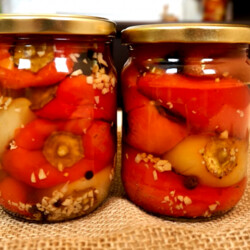 Жареный перец целиком