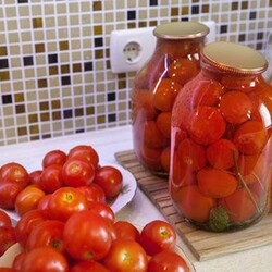 Помидоры в загадочном маринаде