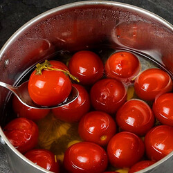 Маринованные помидоры - 5 минут