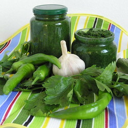 Зеленая аджика