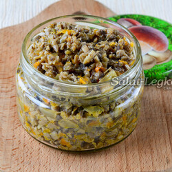 Грибная икра из вареных шампиньонов с морковью