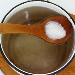 Простой маринад для огурцов со столовым уксусом