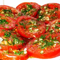 Помидоры, маринованные за 30 минут