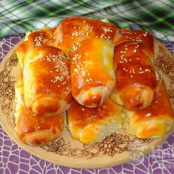 Сдобные булочки с творогом и цукатами в духовке — рецепт с фото пошагово