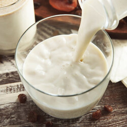 Кефирная маска для волос: польза, домашние рецепты и отзывы