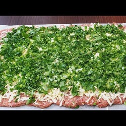 ГОРЯЧЕЕ БЛЮДО И ЗАКУСКА НА ПРАЗДНИЧНЫЙ СТОЛ. Все ищут такую закуску на столе! Рецепт вкусного рулета