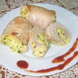 РУЛЕТ ИЗ КУРИНОГО ФИЛЕ С ТВОРОГОМ 