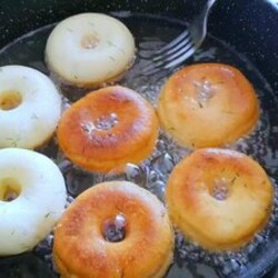 Стакан МАНКИ и 2 стакана КЕФИРА .Вкуснятина из ничего к ЧАЮ. — Смотреть в Эфире