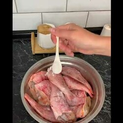 Безумно вкусный жареный морской окунь | Рецепты твоей кухни | #Shorts