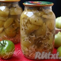 Зелёные помидоры с хреном на зиму - 9 пошаговых фото в рецепте