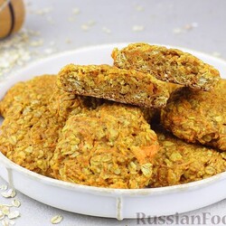 Постное овсяное печенье с морковью и мёдом