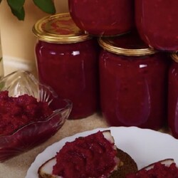 Закуска из баклажанов со свеклой и луком на зиму. Новинка!