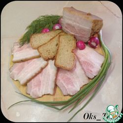 Свиная грудинка со специями