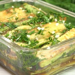 Закуска из кабачков Особенная с чесноком и зеленью в холодильник