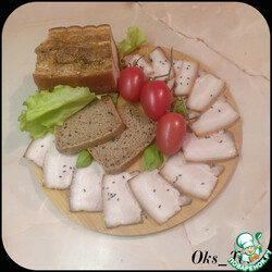 Домашняя грудинка, запеченная в фольге