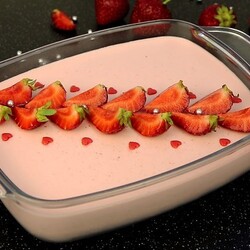 Клубничное суфле на сметане