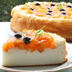 Нежный творожник с фруктовым желе