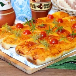 Длинный фаршированный багет