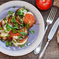 Запеченные баклажаны с помидорами | Меню недели