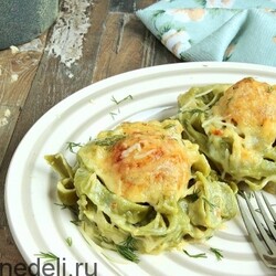 Рецепт макаронных гнезд с фрикадельками и тыквой | Меню недели