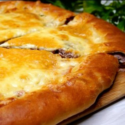 КАЛНИНА НАТАЛЬЯ ДОМАШНЯЯ ЕДА в Instagram: «Муж Вас зацелует за этот Вкусный Мясной Пирог или Пицца с мясом. Я вообще обожаю пиццу с разными начинками и мои домашние — тоже. Да и…»