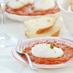 Завтрак с яйцом пашот - рецепт с пошаговыми фото | Меню недели