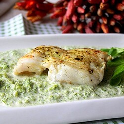 Рецепт трески с соусом из брокколи | Меню недели