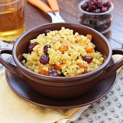 Рецепт кус-куса с тыквой и клюквой в мультиварке | Меню недели