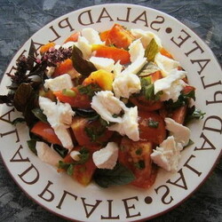 Салат с моцареллой и помидорами – 8 вкусных рецептов с пошаговыми фото