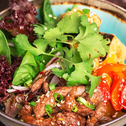 Салат с мясом