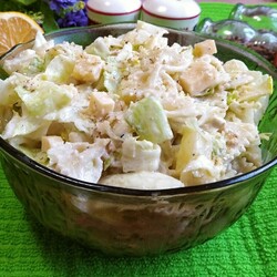 Салат с макаронами