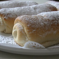 Постное тесто на картофельном отваре и рулеты из него.