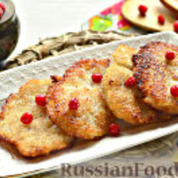 Постные оладьи из ячневой крупы на RussianFood.com