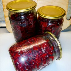 Свекла на зиму в банках без уксуса (варёная, тёртая, свежая): 16 рецептов